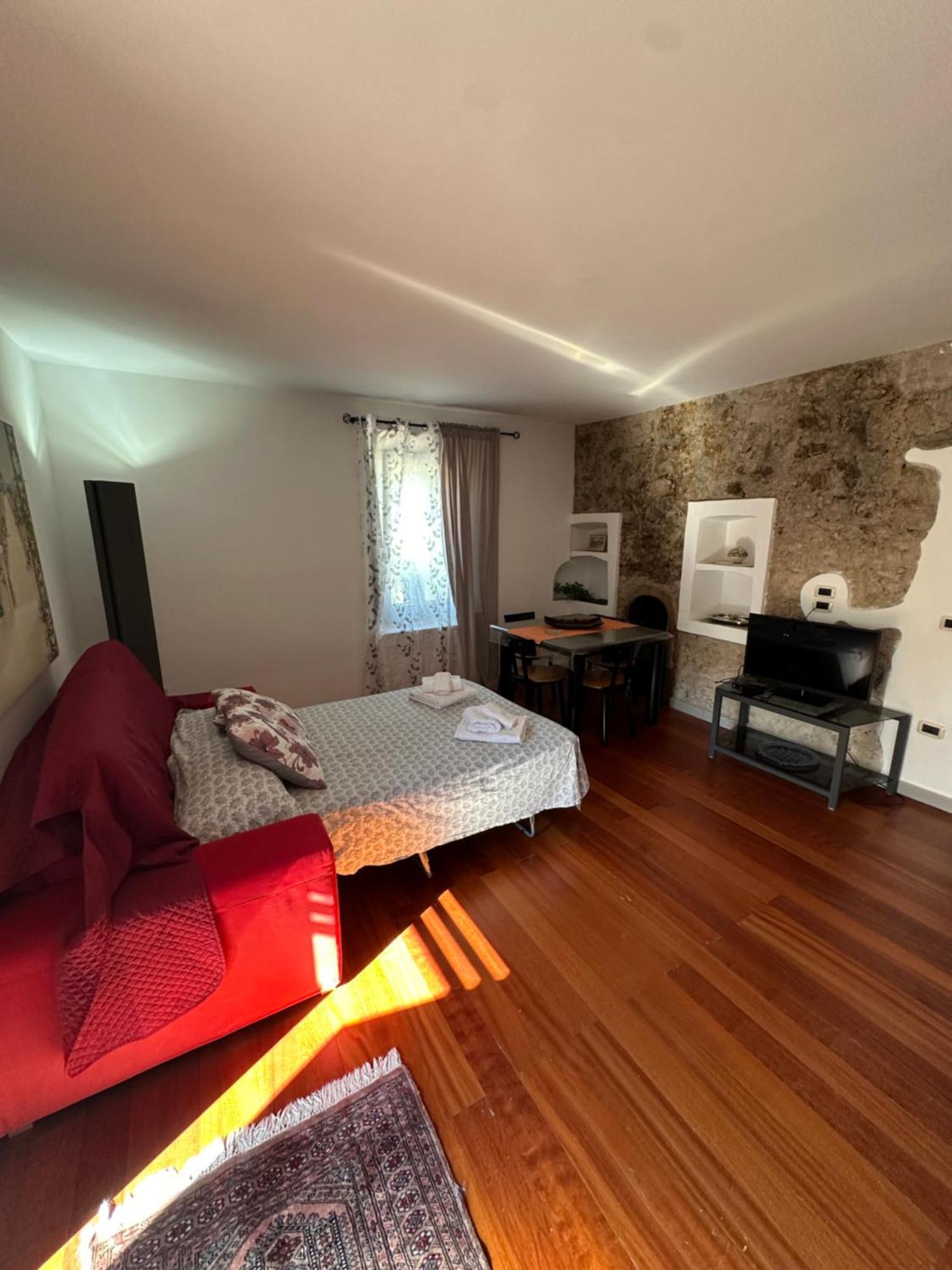 B&B La Torre Trentinara Exterior photo